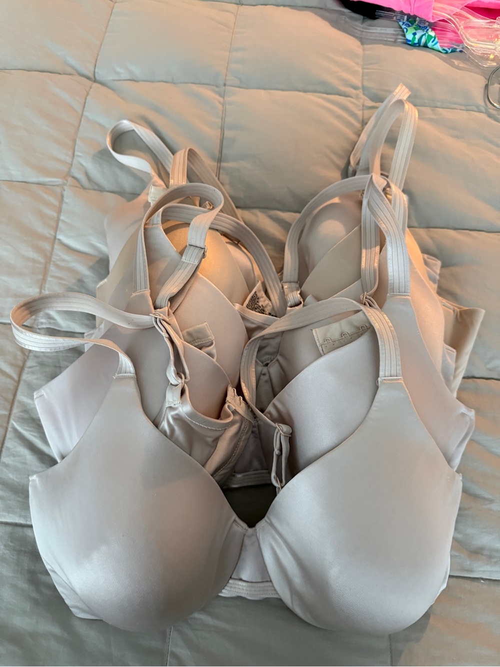 Bali Smooth Underwire Bras (5) in Light Beige - Nude Support